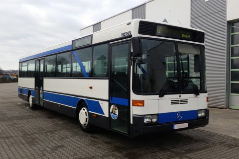 5902-peterbus-01