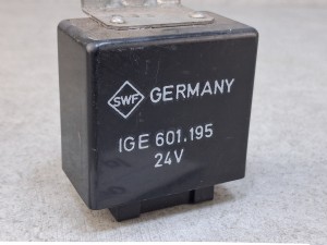 Przekaźnik, przerywacz wycieraczek BOVA Futura SWF IGE 601.195
