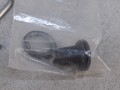 21628, Antena GPS wraz z elementami do montażu - NOWA -  (1).jpg