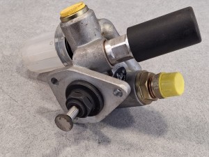 Pompka paliwa RENAULT nr 0 440 008 108, Rajnish nr 0440008108
