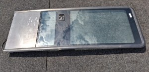 Drzwi przednie IRISBUS Crossway, szyba podgrzewana, wymiary drzwi 233,5 x 89 cm szerokości, szyba 175 x 76 cm