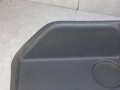 21509, Półka na przegrodę, ściankę autobusu montowana przed pierwszymi fotelami, prawa lub lewa strona, otwory na napoje, szerokość ok. 65 cm  (4).jpg