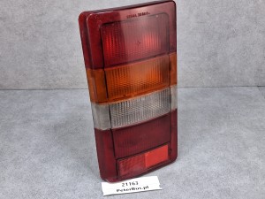 Lampa zespolona tył nr SEIMA 20 86 0, nr 7R 01 871 01, wymiary 27 x 14 cm, SEIMA 20 86 0, stop, kierunkowskaz, wsteczne, pozycyjne, odblask, uszkodzony narożnik, widoczne pęknięcie