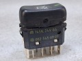 20758, Klawisz, przycisk, włącznik ogrzewania 1459.24V 8A, Mercedes 002 545 69 07, nr 0025456907 (8).jpg