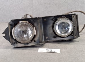 2 x Reflektor HELLA 04 HR, 1BL 008 193-00, nr 1BL.1115, wraz z mocowaniem
