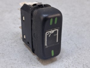 Klawisz, przycisk, włącznik oświetlenia górnego w autobusie, dla pasażerów, nad kierowcą, nad korytarzem, 1459.24V, nr 002 545 70 07, 8 PINów
