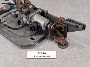 Mechanizm ręcznego, awaryjnego otwierania drzwi (linka), Renault Iliade, zawór KNORR0BREMSE 0481 500 102, KNORR 0481500102
