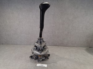 Lewarek i mechanizm zmiany biegów HGS BOVA Futura EURO 3, FHD, FLD, siłownik biegów przód, nr KA-626446AM, BOVA MAGIQ