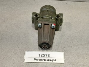 Zawór ograniczający ciśnienie WABCO 4750 30 20