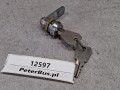 12597, Zamek schowka autobusu, półki bagażowej, klapy - z kluczykiem, długość języka 5,5 cm, głębokość zapadki 3,5 cm (2).jpeg