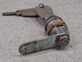 12597, Zamek schowka autobusu, półki bagażowej, klapy - z kluczykiem, długość języka 5,5 cm, głębokość zapadki 3,5 cm (6).jpeg