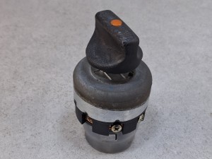 Włącznik świateł MERCEDES, nr 000 545 67 04, nr 04 0552 00, nr 0005456704, pokrętło, przełącznik oświetlenia 