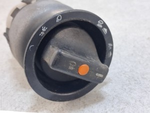 Włącznik świateł MERCEDES, nr 000 545 67 04, nr 04 0552 00, nr 0005456704, pokrętło, przełącznik oświetlenia 