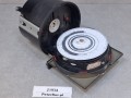 21934, Tachograf analogowy Mannesmann VDO Typ 1318.27, na kluczyk, 24V, kwadratowy przód, rok 2000, nr 85 27 101 6412, na tarczkę (4).jpg