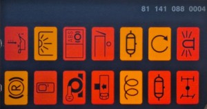 Kontrolki ostrzegawcze, informacyjne deski rozdzielczej Mercedes Vario nr 81 141 088 0006, nr 88 352 430,  81  141 088 0004