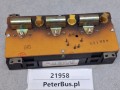21958, Zestaw zegarów, 3 zegary MAN 81.27202.6096, VDO 110.801010005, MAN A01, wskaźnik poziomu paliwa, 2 x wskaźnik ciśnienia, nr 88 233 089 0016, (1).jpg
