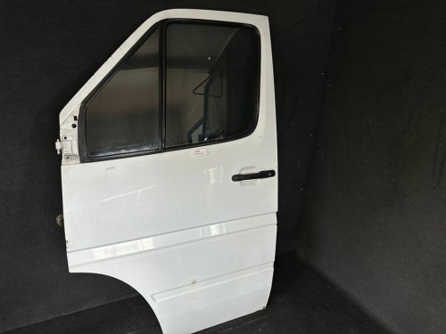 00974, Drzwi przednie, lewe, kierowcy, Mercedes Sprinter 413 (1).jpg