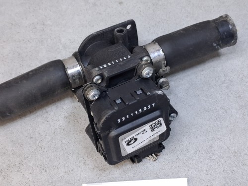 21890, Zawór sterujący płynu chłodzącego 004 830 1884 MB, BOSCH 1 147 412 202 (3).jpg