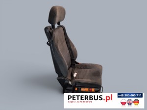Fotel pneumatyczny kierowcy autobusu SETRA S315, model ISRI, pas bezpieczeństwa, pneumatycznie regulowany, manualna regulacja odległości od kierownicy, widoczne ślady użytkowania, przetarcia, sprawny