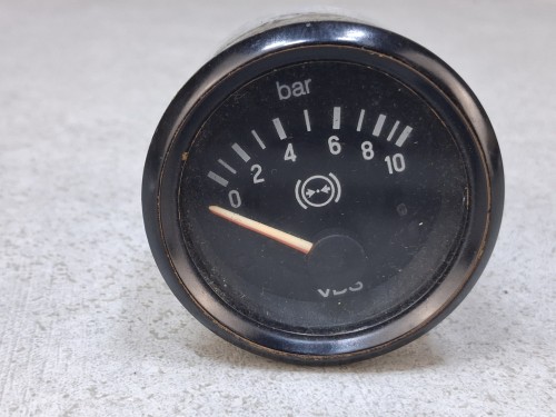 22107, Wskaźnik ciśnienia układu pneumatycznego, VDO nr 350 040 011, dwie wsuwki, 10 bar, Autosan Ramzes, nr 350040011, BOVA Futura EURO 3, 10-184 OHM, 24V, zakres skala 0-10 bar (3).jpg