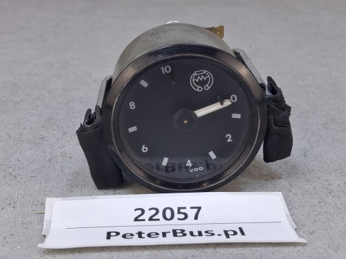 22057, Wskaźnik ciśnienia, układu pneumatycznego VDO, 10 Bar (7).jpg