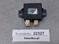 22327, Przekaźnik interwałowy wycieraczek BOSCH RL050.2, zasilanie 24V, używany, sprawny (2).jpg