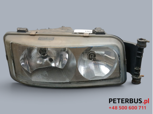 Reflektor, lampa przednia MAN miejski A21, prawy przód, nr 569.02.000.01, MAN nr 81.25101-6356, rok produkcji 1999, oryginał