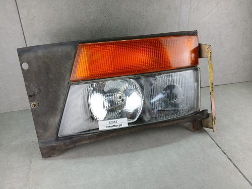 12952, Lampa zespolona SETRA S315 UL, NF, GT, LEWY przód nr 0 301 011 015, oryginał  BOSCH, wraz z kierunkowskazem, nr 1305 235 196, widoczny odprysk na kloszu kierunkowskazu (1).jpeg