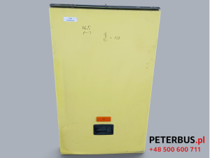 Klapa kufra bagażowego autokaru VOLVO 9900, oryginał, wymiary szerokość 76,5 x 128 cm wysokość, widoczne uszkodzenie od dołu