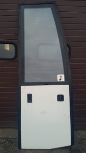 Drzwi przednie NEOPLAN N316 SHD wraz ze stelażem i siłownikiem otwierania