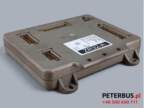 13479, Sterownik ZR32-A typ 1365.0000200000, rok produkcji 2011, wersja 1.2  (4).jpg