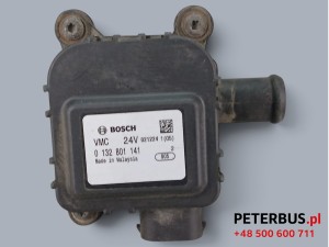 Silniczek krokowy, element nastawczy, silniczek z przekładnią BOSCH 0 132 801 141 