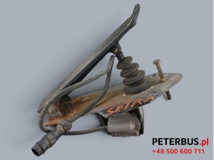 Pedał gazu SETRA S315, nr 315-38.11.112-01B, wraz z podstawą mocującą i potencjometrem gazu