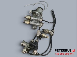 Zawór otwierania i zamykania drzwi SCANIA, SETRA, KNORR-BREMMSE nr 0 481 500 105, nr 1 487 213 002 20368 37, BOSCH 0 481 009 036