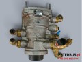 13865, Zawór sterujący hamulcami Knorr-Bremse AC598BX, K013566, czujnik - przetwornik ciśnienia marki Danfoss serii MBS 1250 numer katalogowy 063G1201, MBS 1250-1211-C1GB04 (5).jpg