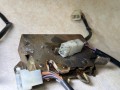 02557, Zamek klapy bagażowej autobusu RENAULT ILIADE sterowany elektrycznie, nr F83161 (8).jpeg