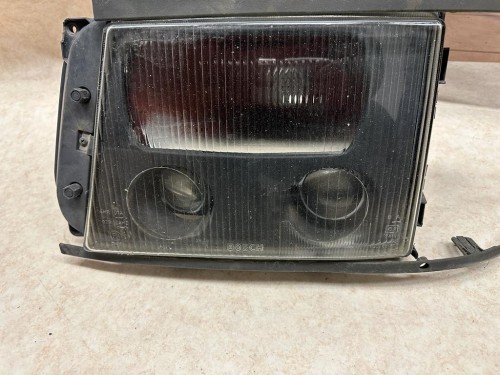 Reflektor MERCEDES 404, lewy przód, BOSCH 0 301 041 001 (4).jpeg