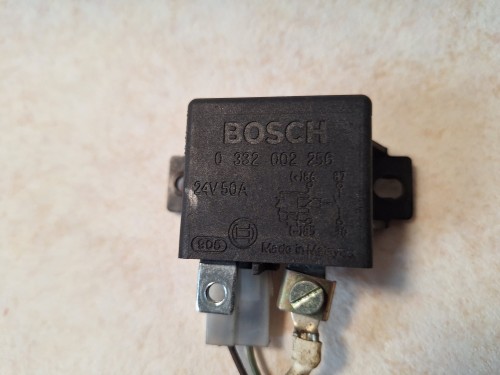 04084, Przekaźnik BOSCH 0 332 002 256, 24V 50A, BOVA Futura EURO 3 (5).jpeg