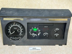 Deska rozdzielcza, zegary, pulpit, panel zegarów RENAULT MIDLINER M-180