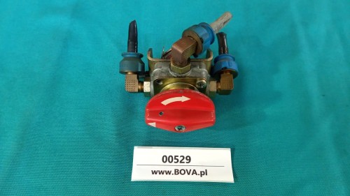 00529, Pokrętło zaworu otwierania drzwi pneumatycznych, rączka zaworu, autobus MAN A20  (1).jpeg