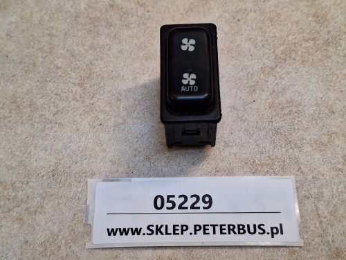 05229, Przycisk, klawisz, włącznik nawiewów, pulpit Mercedes Citaro, nr 611 540 00 66 , z symbolem wiatraczka (6).jpg