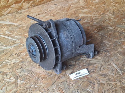 05039, Alternator autobusowy 24V, BOSCH 0 120 689 541, wraz z kołem pasowym (5).jpg