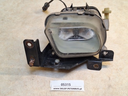05315, Lampa przeciwmgłowa, reflektor przeciwmgłowy PRAWY, BOSCH 0 305 059 001, obudowa nr 1 305 219 061,  ramka montażowa nr LE 93 A18 , REFLEKTOR NR 1 305 616 009 re (7).jpg