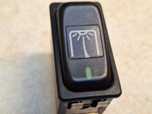 Przycisk, klawisz, włącznik deski rozdzielczej MERCEDES O550 Integro, nr  611 540 00 66, oświetlenie wewnętrzne