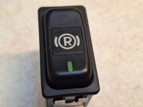05551, Przycisk, klawisz, włącznik deski rozdzielczej MERCEDES O550 Integro, nr  611 540 00 66, RETARDER, symbol R (3).jpg