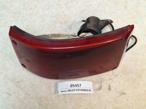 Lampa HELLA mocowana na 4 śruby, kolor czerwony, tylna, P25-1 21W/32cq,  wymiary ok. 28 cm x 14 cm