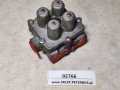 02766, Zawór wielodrożny, wieloobwodowy WABCO 4203, 934714, nr 934 713 655 6 (3).jpeg