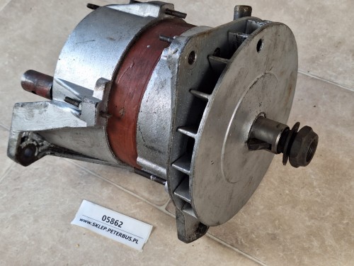 05862, Alternator autobusowy 24V bez koła pasowego (5).jpg