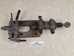 Siłownik zmiany biegów, pionowy,  BOVA EURO 3, KONGSBERG, KA-626448AM, wraz z przystawką i zaworem pneumatycznym