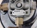 02915, Zawór awaryjnego otwierania drzwi, WABCO 952 003 023 0, z pokrętłem  i osłoną zewnętrzną zaworu, IRISBUS AXER (3).jpeg